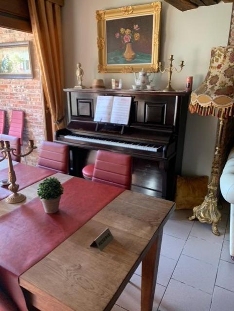 B&B Foret D'Animaux 布永 外观 照片