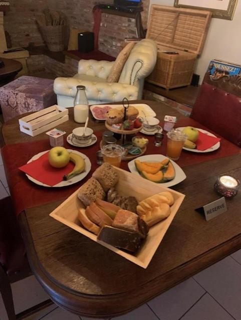 B&B Foret D'Animaux 布永 外观 照片